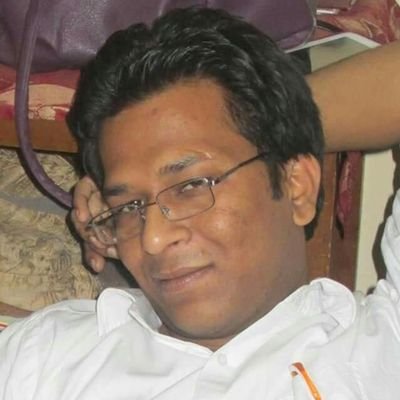 VapimtsYogendra's profile picture. 