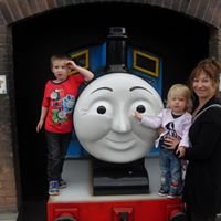 Wife, Mummy to 2 & Property Lawyer living in Aylsham Norfolk
