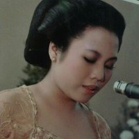 Yulia Indah (@yuliaindahps) 's Twitter Profile