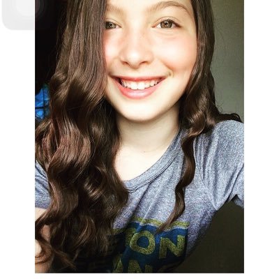 catin_moreira99's profile picture. You're a regular decorated emergency. -PATD