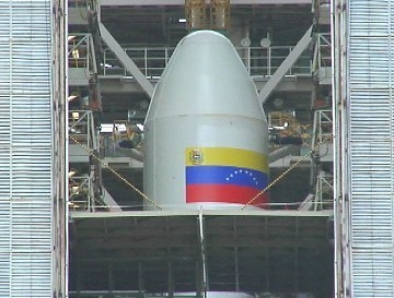 El Satélite Simón Bolívar es el primer satélite artificial propiedad del Estado venezolano lanzado desde China el día 29 de octubre de 2008.