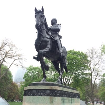 BensonHuangX's profile picture. 