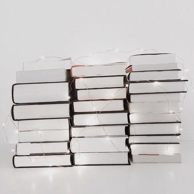 bookmagic3's profile picture. • 13 Jahre alt 
•  Mädchen
• Bücheraddicted 
• folgt @annika_en