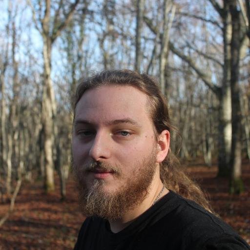 Founder & CTO @davikingcode - Unity WebGL Haxe AS3. AR & VR. Previously https://t.co/g0eNpNlTRB developer. Sometimes indie dev & teacher.