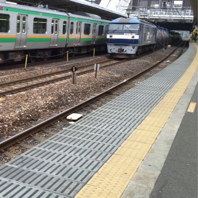 どうも、ゆーたです。鉄道マニアですよろしく、主な撮影場所、大宮・赤羽・北千住となっております。