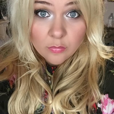 Dimpswonderland's profile picture. 26. Essex. Mummy to my beautiful Boy xx