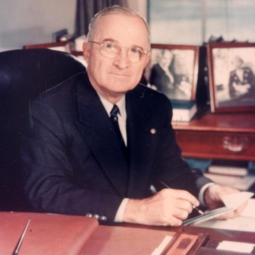 Official Twitter feed of the Harry S. Truman Library & Museum, administered by the National Archives. RT/follow does not equal endorsement.