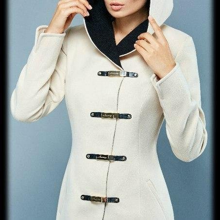 AlinaLu04's profile picture. 