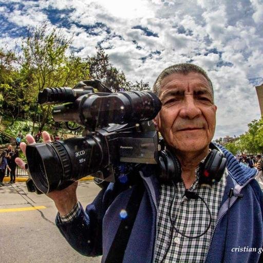 setorresh's profile picture. Corresponsal y Director de Diario Puro Chile (D-P Chile). Nuestras noticias ponen nerviosos a cualquier gobierno de turno, y a políticos de uno y otro lado