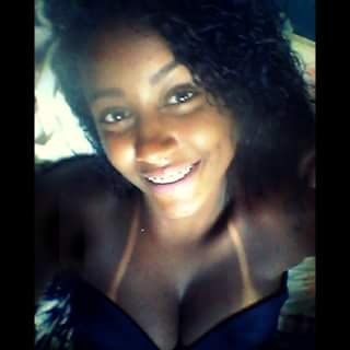 LuceneMarques2's profile picture. Sua maldade não me serve, aqui só cabe amor.