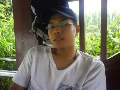 Muhammadfet's profile picture. u can be u salf do what u thing right for u live