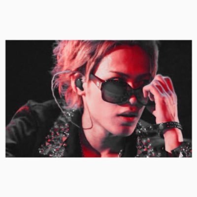 KAT-TUN / 上田竜也 / うえたぐ / ６も５も４も好き。 / 98-99 line / 2014.12.30 カウントダウンコンサートcome Here、2016.04.03 10ks!名古屋参戦済み / 基本 低浮上 / RT率高め / 神出鬼没に現れます。/ 米津玄師 すきです。