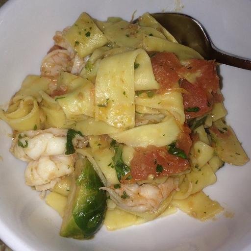 La Fourno serves authentically prepared dishes from 3 Italian regions & has the ambiance of a neighborhood Trattoria located in the heart of South Street.