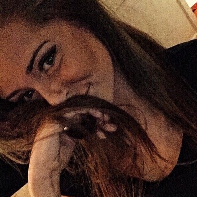 FrantzenIselin's profile picture. Omtalt som svemmel. Tøv.