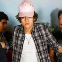 Ewan (@irlsassy) 's Twitter Profile