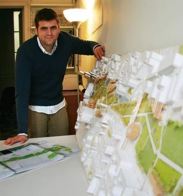 Arquitecto por @BarcelonaTech // Director de la oficina @bandada_studio // Jefe del Departamento de Cultura e Innovación del @CTAA_Alicante