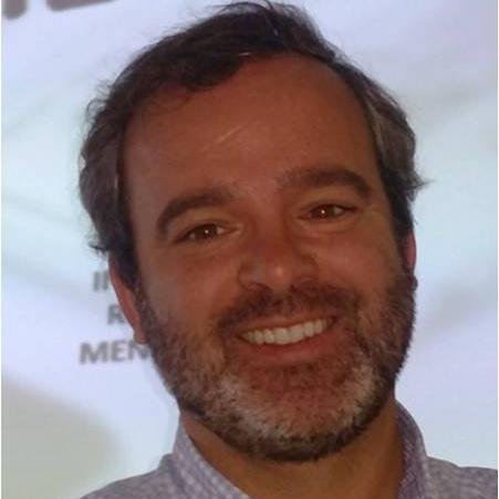 @mobile_72 #AI #Data #MachineLearning #transformaciondigital #IoT #ux #indoorlocation