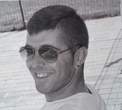 etopoti69's profile picture. 