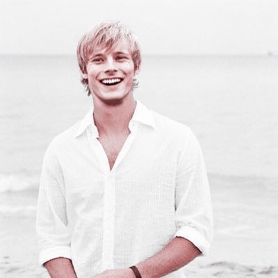 bradleyrpgcpsh's profile picture. i suck at bios