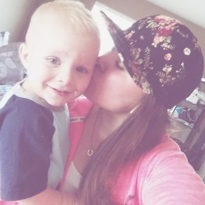 kenziebunkall's profile picture. 