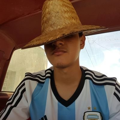 LOVE for real futbol. [poteet] chivas cabrones