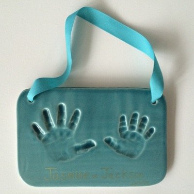 Creating ceramic hand, foot and paw imprints of your children, family and pets, providing you with a unique, hand made memento.