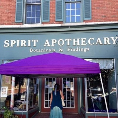 Ohio's largest Herb Shop! We have over 700 herbs, spices and teas. We carry a large variety of crystals, oils, incense, books, candles and gifts.