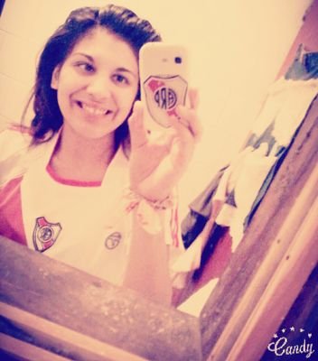 GabbyMarttinez's profile picture. Siempre voy a intentar sacarte una sonrisa, aunque yo esté peor que tú♥