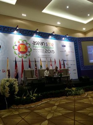 #ShareTheValue #Asean #AseanH2H #WallAdsTv #H2H #Human2Human #WallH2H #WALLFOLLOWBACK #H2HGateway #AseanGateway