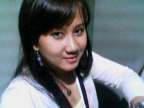 johnnamichelle's profile picture. :)