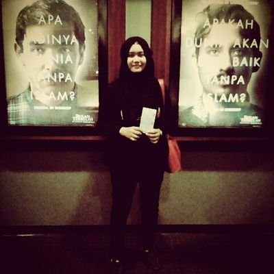 yaniajijaharfan's profile picture. pin: 5abb9143
fb: yani ajijah
instragram: yani_ajijah
id line: yani ajijah
dan demi tuhan!saya tidak akan berhenti sampai presiden tertangkap.