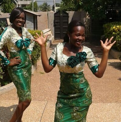 AntoinetteLarbi's profile picture. He made moi unique in every great way***