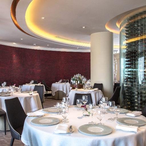Michelin-starred Pétrus, part of Gordon Ramsay Restaurants, is the epitome of fine dining. Discover more here: https://t.co/b6a5zcqVLP