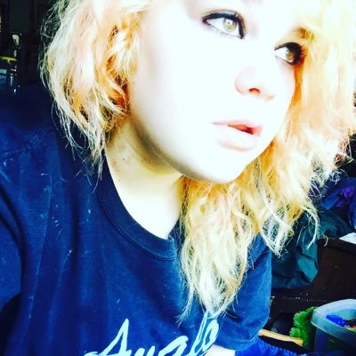 tashaireland121's profile picture. I'm ѕυι¢ι∂αℓ.... мι¢нαєℓ is my вαву. кαтιє is my вαє. яєα∂ιиg is αωєѕσмє . ρєσρℓє are вσяιиg. dance with your heart❤️your feet will follow