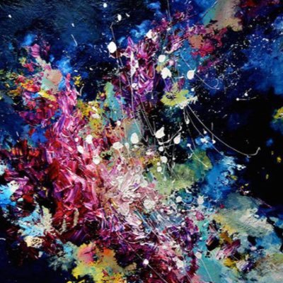 Larkarama's profile picture. 