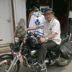 RjdealsHamilton's profile picture. 