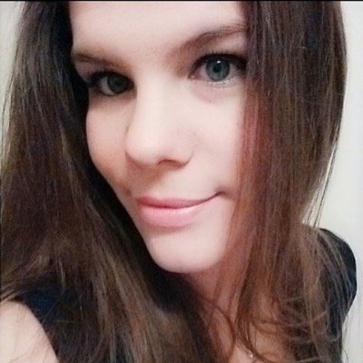 Senior Digital Manager / Sémiologue @NutriciaFR @DanoneFR
Passionnée par les problématiques #santé de notre siècle et l'univers #geek en général.