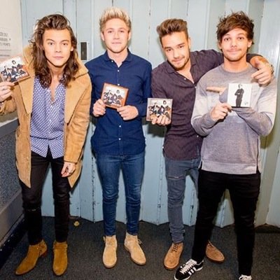 Latest News, Pictures and Videos about 1D and Zayn https://t.co/SQ8zyAEC4q IG https://t.co/2IVbmfce9c