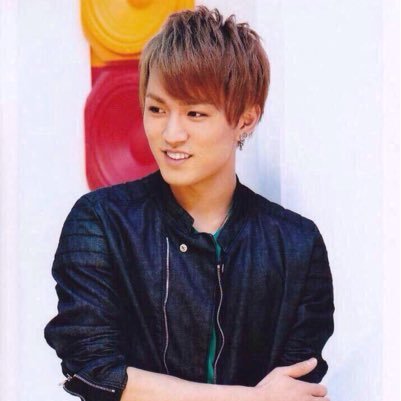 giKPyXQQidrEIjC's profile picture. 緑よりの虹色ジャス民 /無言◎/フォローしてくれると喜んじゃいます/同担 ・掛け持ち・ジャスメン拒否しません/12時就寝４時起床キャンペーン中/ダイエット中