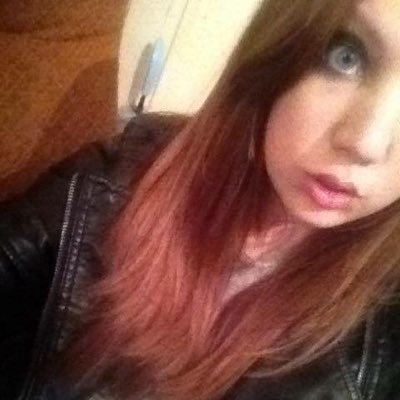 FloralBallet's profile picture. 