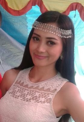 RitaLidiawati's profile picture. 27 Desember '91 Capricorn Girl♬as Singer Facebook:Rietha LBee. Unswagati Crbn University