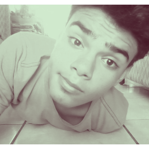 carlos_karlozz's profile picture. 