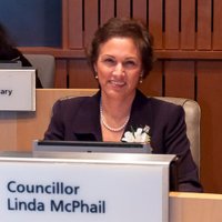 Linda McPhail(@LindaMcPhail) 's Twitter Profile Photo
