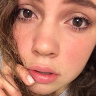 movergoose's profile picture. im 26, mostly known for my tattoos & big hair. love Christian Slater mermaids avocados tattoos music instagram superheroes Starbucks & Peter Pan.