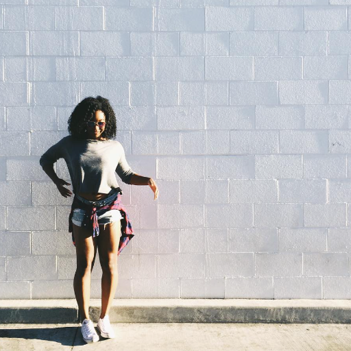 i write. i sing. i dance. i act. i direct stuff. // USC Screenwriting. ✌🏾️