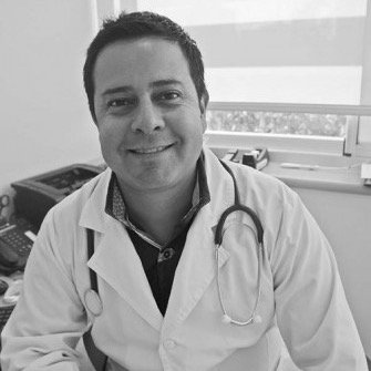 Dr.Claudio Canales