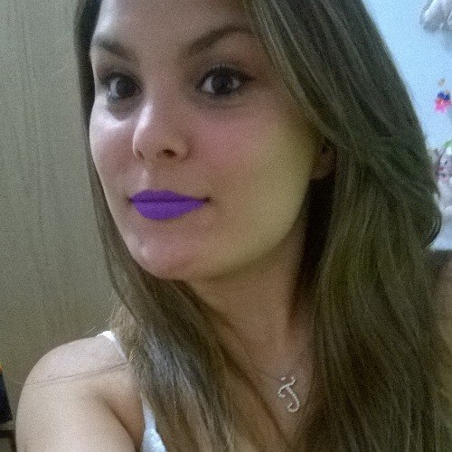 TuaniSerini's profile picture. Se não houver vento, então reme!