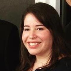 Bilingual 1st grade teacher and writing enthusiast. Wife. New mom! Breakfast connoisseur. Budding baker.
