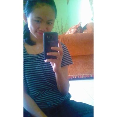 elvianiyunitas1's profile picture. comson, 
always support and wish to meet  @iqbaale❤