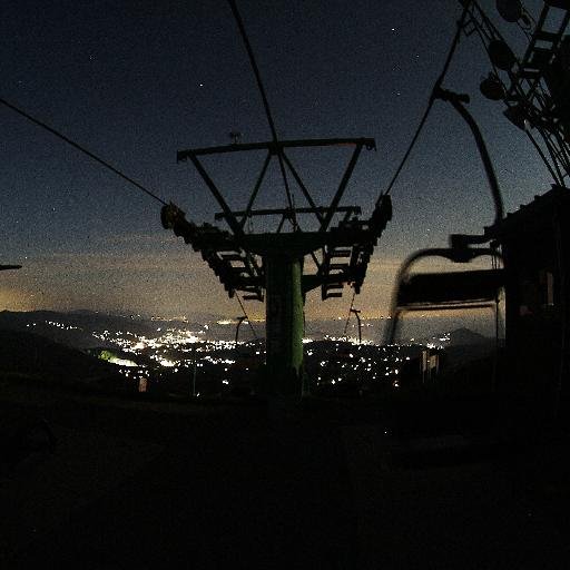 大室山登山リフト索道部いっぽです 以前は大室山情報をアップしていましたが、最近は自分の事アップです。